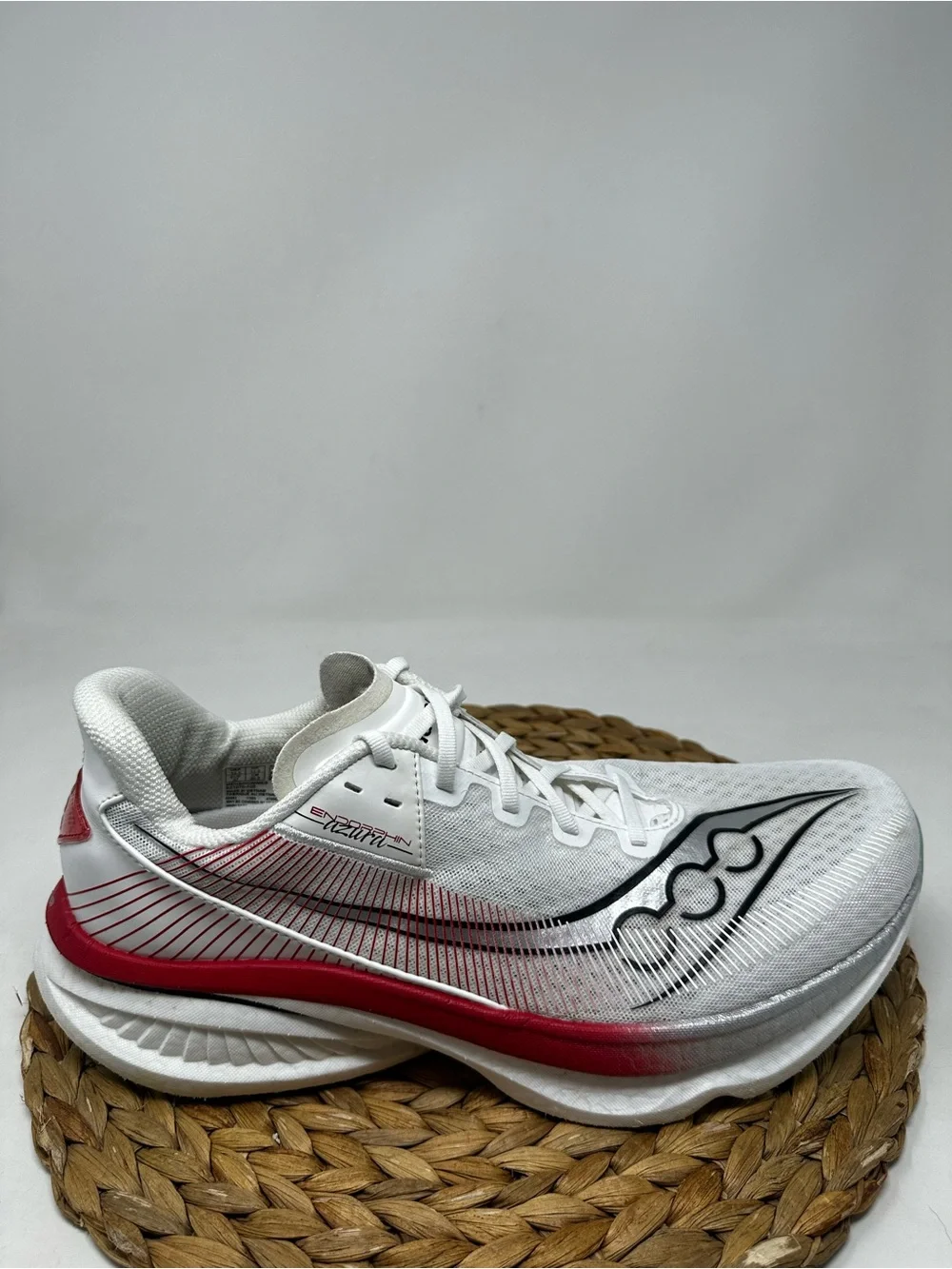 Saucony Endorphin Azura Running Shoes White Salsa Size 12.5 Men's